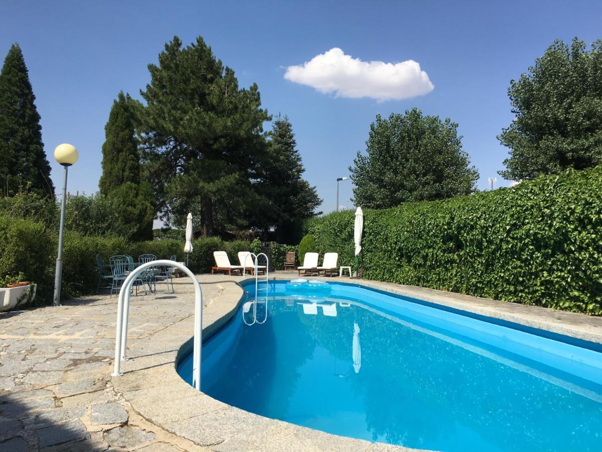 Villa Aurelia - Casa De Campo Con Jardin Y Piscina Entre Madrid Y Segovia Ортигоса-дель-Монте Экстерьер фото