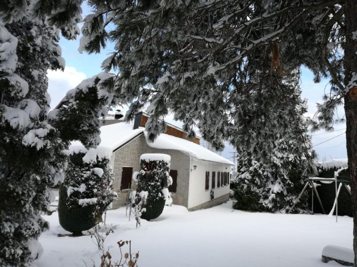 Villa Aurelia - Casa De Campo Con Jardin Y Piscina Entre Madrid Y Segovia Ортигоса-дель-Монте Экстерьер фото